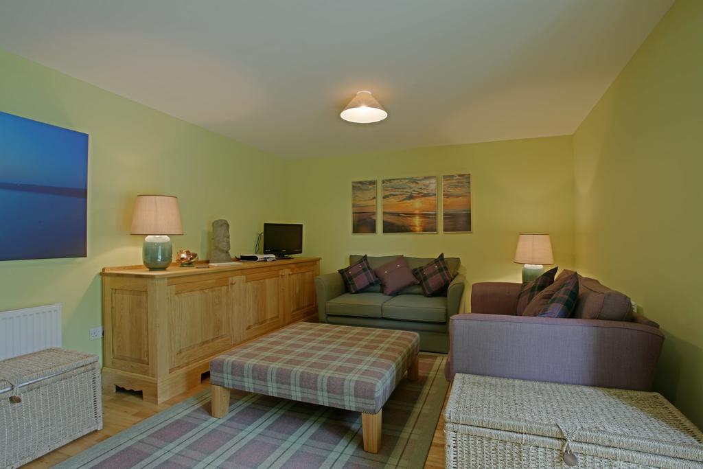 Highland Club Scotland Apartments Fort Augustus Oda fotoğraf